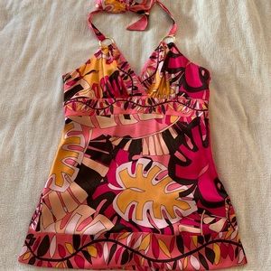 bebe 100% SILK, reversible halter top. Size XS